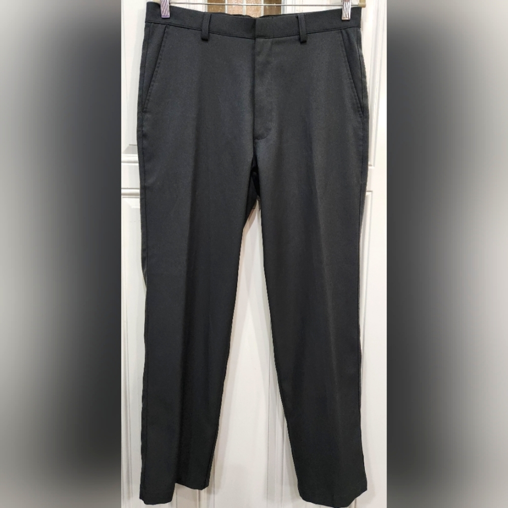 Oobe charcoal grey flat front trousers dress pants men's size 32x30